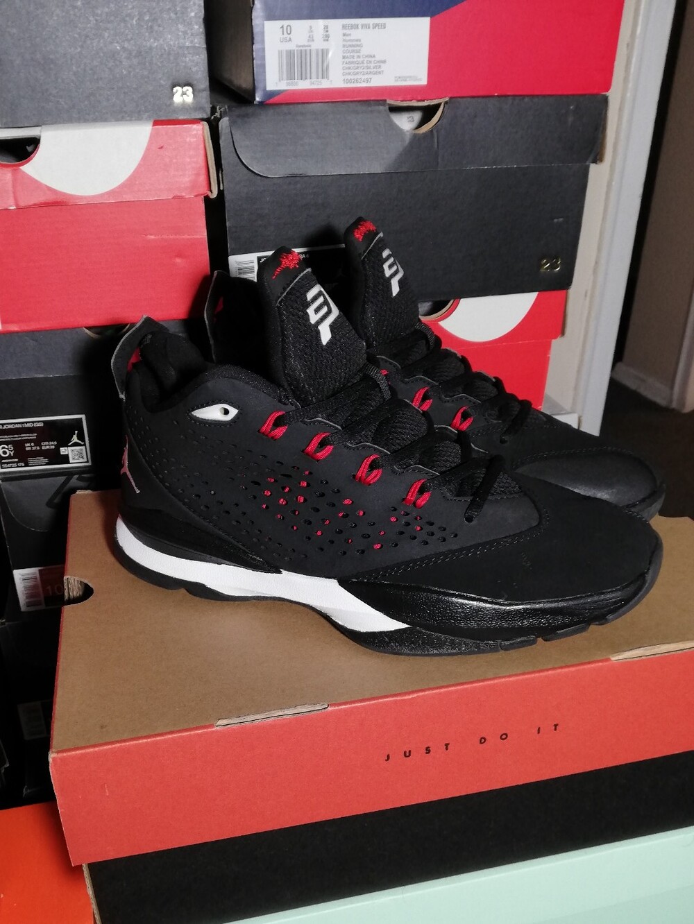 AIR JORDAN CP3.VIII SOFT SUEDE MEN'S US SIZE 11 GOOD CONDITION - Picture 10 of 10